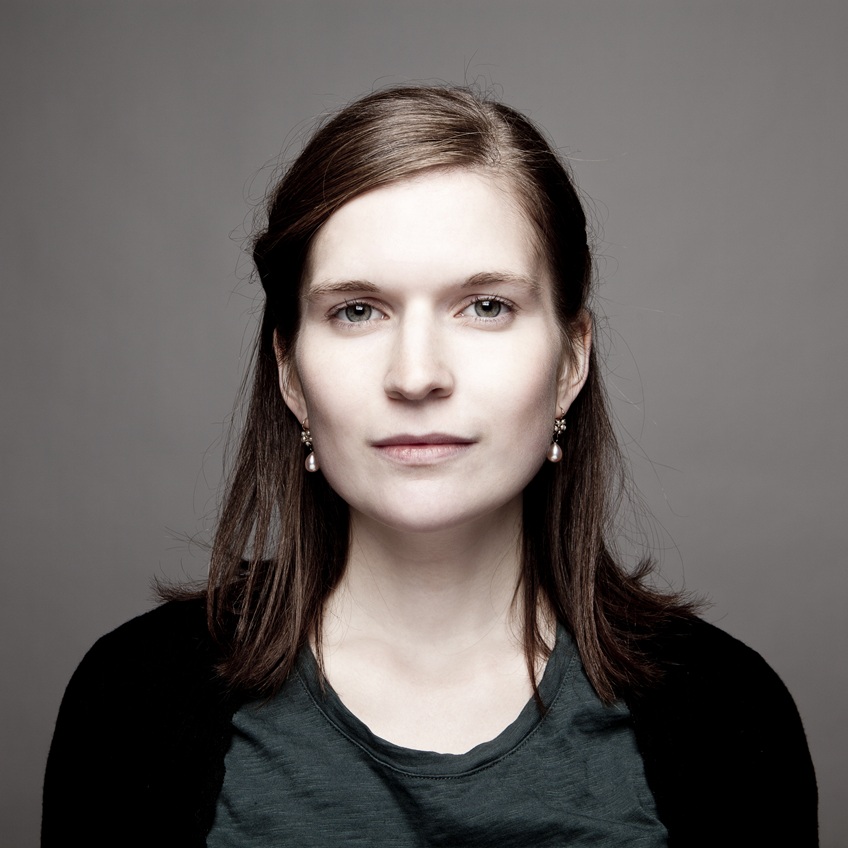 HubWhiz contact Canada, contact HubWhiz, CRM consulting contact, digital solutions support Canada, CRM automation support, business consulting contact, HubWhiz phone email